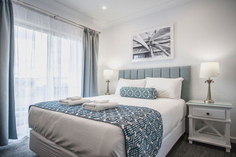 Marina Hotel - Holiday Adelaide 6