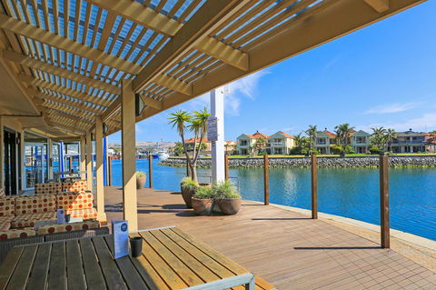 Marina Hotel - Holiday Adelaide 38