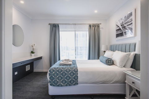 Marina Hotel - Holiday Adelaide 7