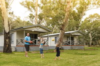 Book Clare Accommodation Vacations Holiday Adelaide Holiday Adelaide