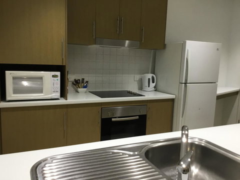 Wallaroo Marina Waterfront Luxe Apartment - Holiday Adelaide 10