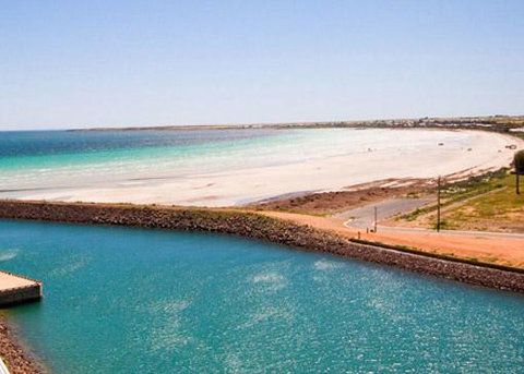 Wallaroo Marina Waterfront Luxe Apartment - Holiday Adelaide 23