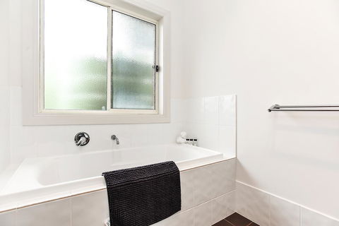 'The Hidden Diamond' - Normanville - Holiday Adelaide 25