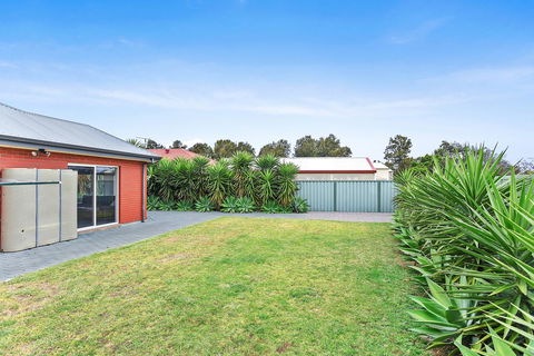 'The Hidden Diamond' - Normanville - Holiday Adelaide 32