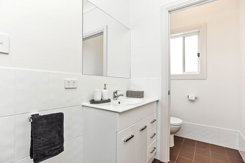 'The Hidden Diamond' - Normanville - Holiday Adelaide 27