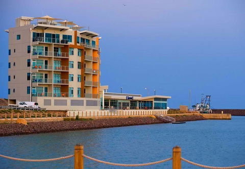Wallaroo Marina Luxury Apartment - Holiday Adelaide 1