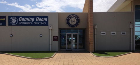 Wallaroo Marina Luxury Apartment - Holiday Adelaide 14