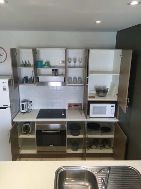 Wallaroo Marina Luxury Apartment - Holiday Adelaide 8