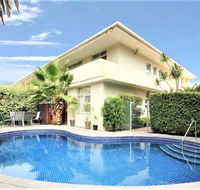 Hi 5 stars Glenelg Studio Apartment - Holiday Adelaide