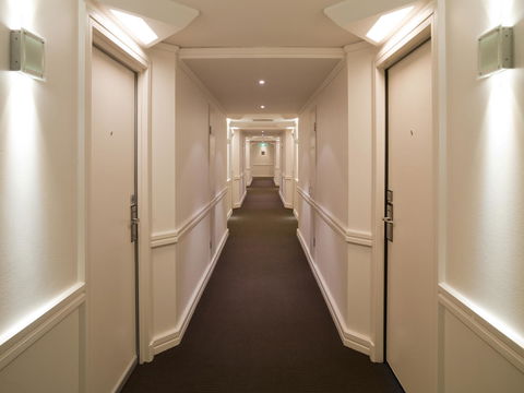 Hotel Grand Chancellor Adelaide - Holiday Adelaide 32