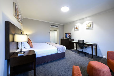 Hotel Grand Chancellor Adelaide - Holiday Adelaide 9