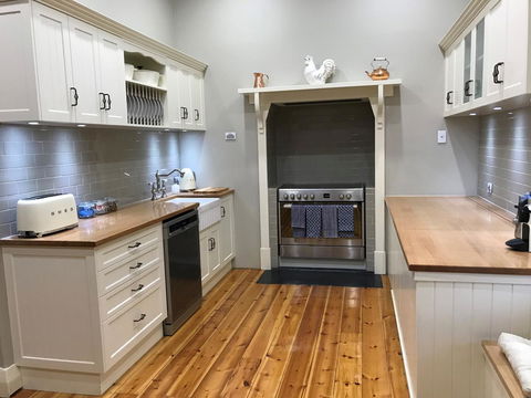 Ambrosia Holiday Home - Holiday Adelaide 8