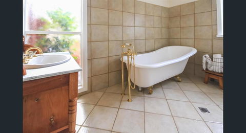Ambrosia Holiday Home - Holiday Adelaide 9