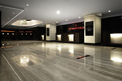 Stamford Plaza Adelaide - Holiday Adelaide 24