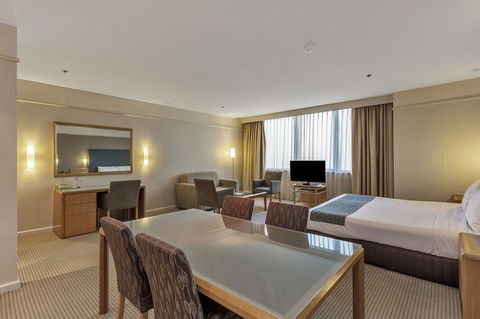 Stamford Plaza Adelaide - Holiday Adelaide 31
