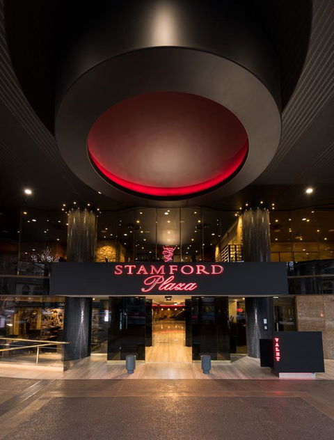 Stamford Plaza Adelaide - Holiday Adelaide 1