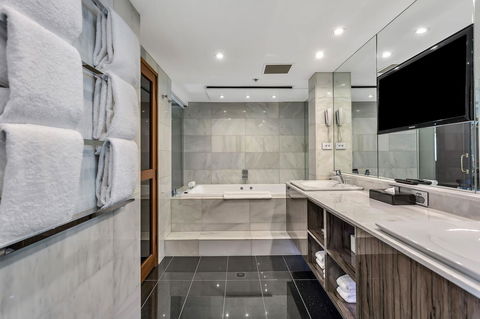 Stamford Plaza Adelaide - Holiday Adelaide 42