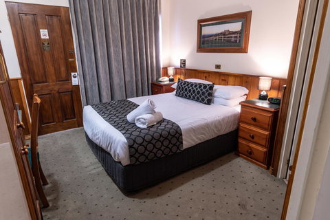 Astor Inn - Holiday Adelaide 6