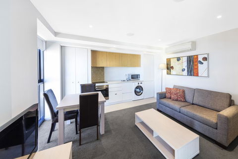 IStay Precinct Adelaide - Holiday Adelaide 13