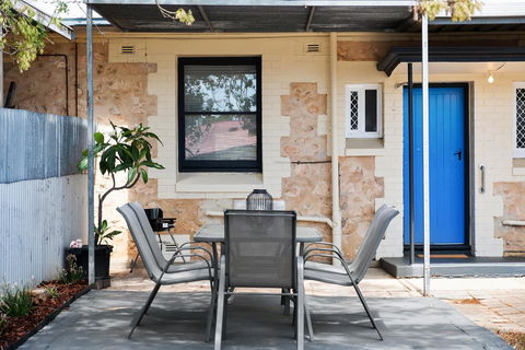 Cute And Cosy - Events, Workers, Getaways - Holiday Adelaide 12