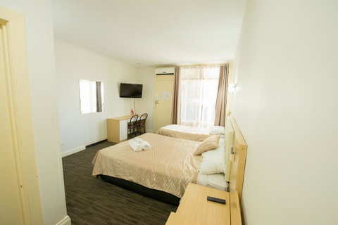 Jacksons Motor Inn - Holiday Adelaide 17