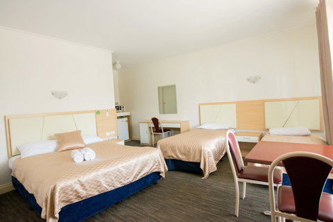 Jacksons Motor Inn - Holiday Adelaide 12