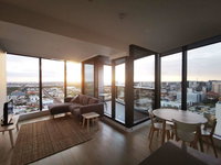 Modern CBD Apartment with Panoramic View