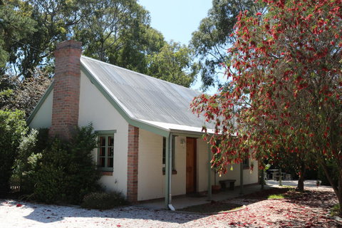 Tanunda Cottages - Holiday Adelaide 1