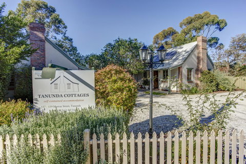 Tanunda Cottages - Holiday Adelaide 0