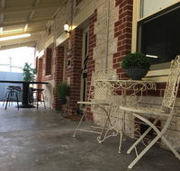 Two Cow Cottage Bed  Breakfast - Holiday Adelaide