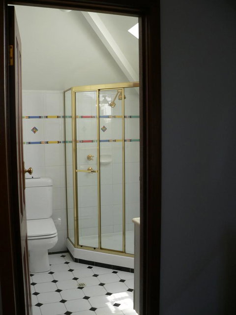 Brighton Beach House - Holiday Adelaide 10