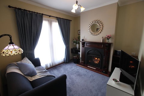 Wine And Roses Bed And Breakfast - Holiday Adelaide 21
