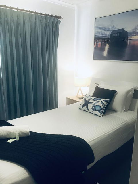 OCEAN BREEZE MOTEL - Holiday Adelaide 10