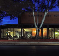 Mansfield Park Hotel - Holiday Adelaide