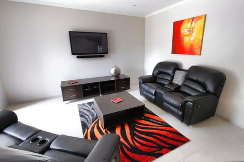 Casavino Luxury Villa - Holiday Adelaide 24