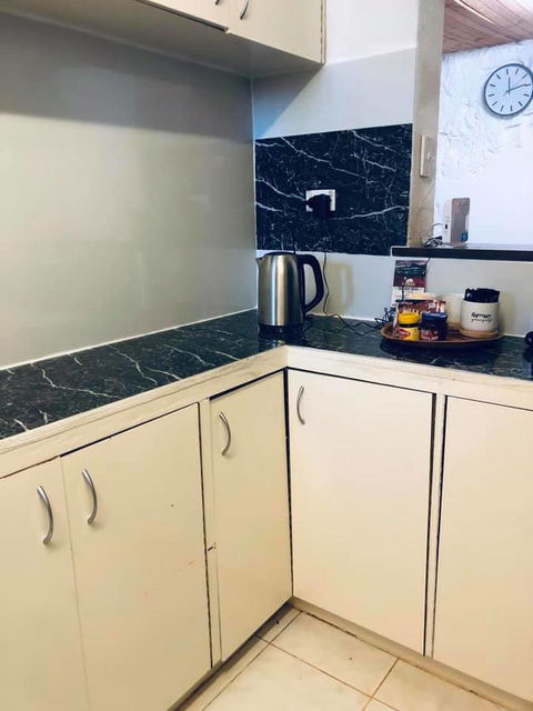 Aussie Opal Diggers Outback Retreat-Undergound - Holiday Adelaide 4