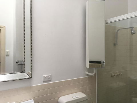 8 Osborne - Holiday Adelaide 11