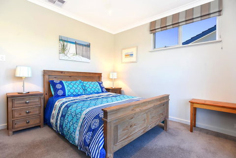 Lavina Luxury Beach House - Holiday Adelaide 17
