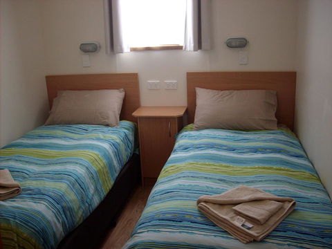 Jacko's Holiday Cabins - Holiday Adelaide 6