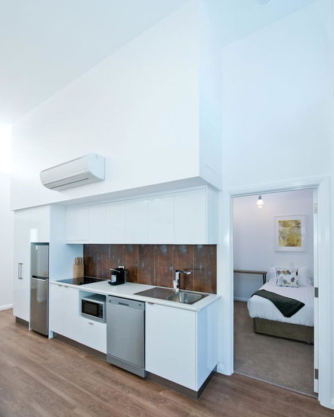 Loxton Courthouse Apartments - Holiday Adelaide 9