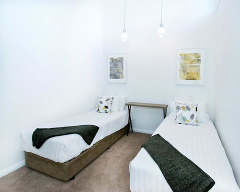 Loxton Courthouse Apartments - Holiday Adelaide 10