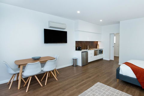 Loxton Courthouse Apartments - Holiday Adelaide 17