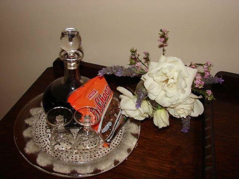 Trafalgar Premium Vintage Suites - Holiday Adelaide 14