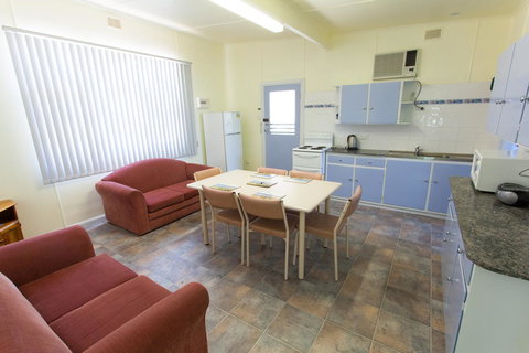 Modra\'s Apartments - Holiday Adelaide 1