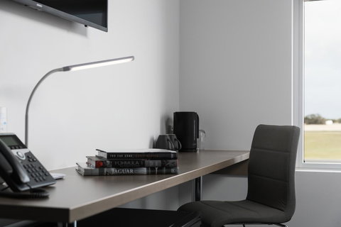 Rydges Pit Lane - Holiday Adelaide 33