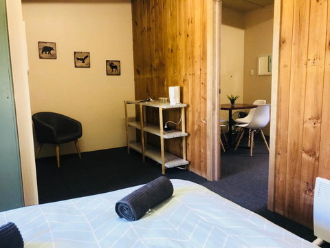 Longwood Retreat - Holiday Adelaide 12