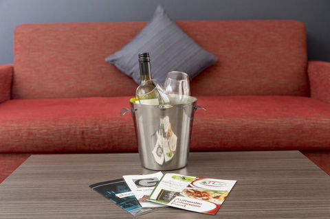 Bathurst Motor Inn - Holiday Adelaide 34