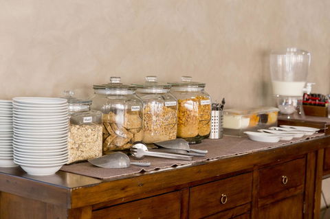 Bathurst Motor Inn - Holiday Adelaide 28