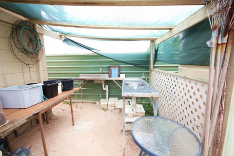Port Vincent Motel & Apartments - Holiday Adelaide 23