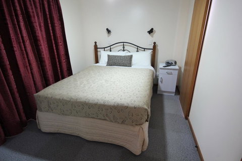 Port Vincent Motel & Apartments - Holiday Adelaide 13